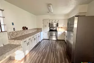 2109 Terrace Dr, Copperas Cove, TX 76522 - Photo 9