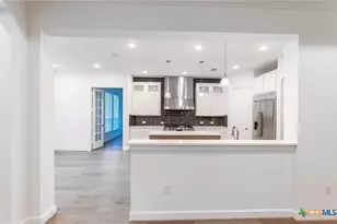 15098 Dorothy Dr, Lakeway, TX 78734 - Photo 9