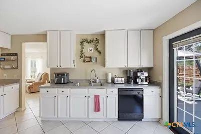 729 Willow Crossing, New Braunfels, TX 78130 - Photo 15