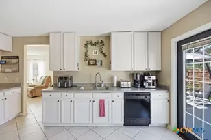 729 Willow Crossing, New Braunfels, TX 78130 - Photo 15