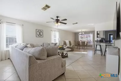 729 Willow Crossing, New Braunfels, TX 78130 - Photo 7