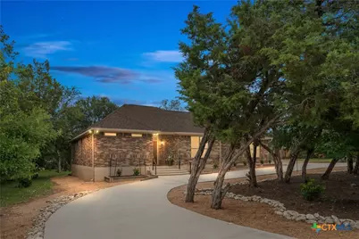 805 Willow Creek Circle, San Marcos, TX 78666 - Photo 23
