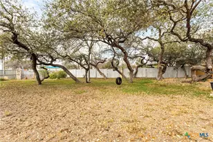 2854 Lakehills St, San Antonio, TX 78251 - Photo 29