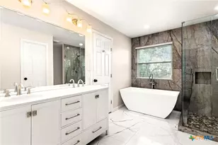 2854 Lakehills St, San Antonio, TX 78251 - Photo 15