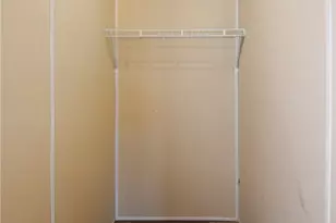 413 W Oaks Dr, Victoria, TX 77905 - Photo 23