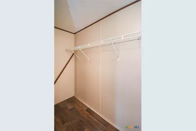 413 West Oaks Drive, Victoria, TX 77905 - Photo 29