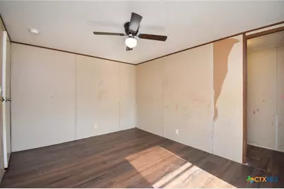 413 West Oaks Drive, Victoria, TX 77905 - Photo 19