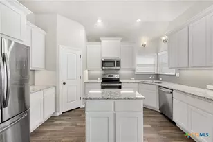 512 Holstein Dr, Belton, TX 76513 - Photo 7