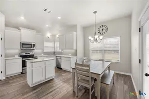 512 Holstein Dr, Belton, TX 76513 - Photo 9