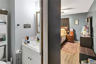 526 Fairmont St, Port Lavaca, TX 77979 - Photo 13