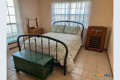 4911 Youngsford Road, Marion, TX 78124 - Photo 17