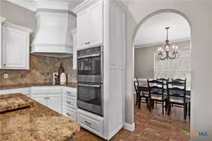 151 Autumn Cir, Belton, TX 76513 - Photo 17