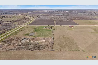 803 Aloe Road, Victoria, TX 77905 - Photo 7