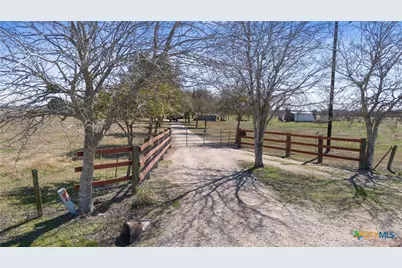 803 Aloe Road, Victoria, TX 77905 - Photo 31