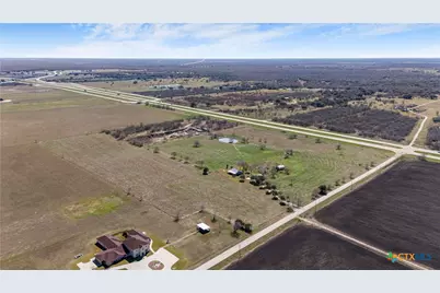 803 Aloe Road, Victoria, TX 77905 - Photo 13