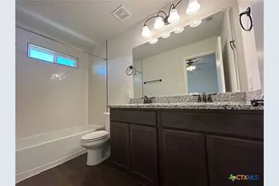 320 Untermaier Street, New Braunfels, TX 78130 - Photo 9