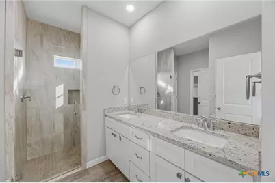 608 Mustang Circle, Nixon, TX 78140 - Photo 9