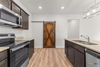 1114 Zora Drive #B, Temple, TX 76504 - Photo 5