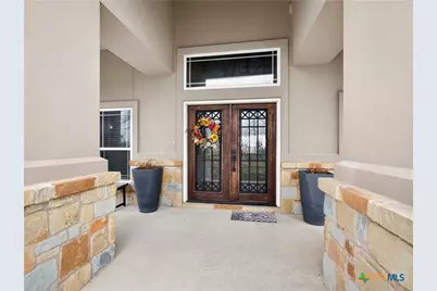 494 Flash Circle, Luling, TX 78648 - Photo 5