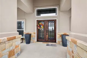 494 Flash Cir, Luling, TX 78648 - Photo 5