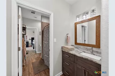 494 Flash Circle, Luling, TX 78648 - Photo 23