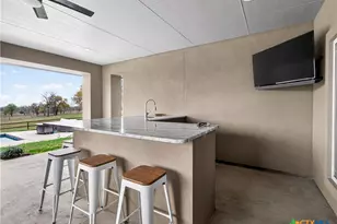 494 Flash Cir, Luling, TX 78648 - Photo 31