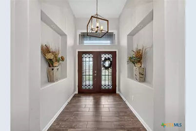 494 Flash Circle, Luling, TX 78648 - Photo 5