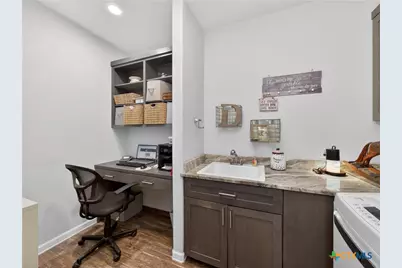 494 Flash Circle, Luling, TX 78648 - Photo 29