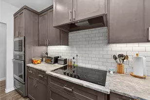 494 Flash Cir, Luling, TX 78648 - Photo 11