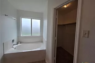 3702 Gowen Ct, Killeen, TX 76543 - Photo 13