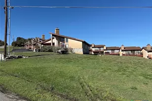 116 Campbell Dr, Canyon Lake, TX 78133 - Photo 3