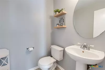 1615 Sunnycrest Circle, New Braunfels, TX 78130 - Photo 11