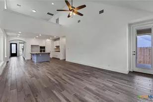 1051 Lime Gruene, New Braunfels, TX 78130 - Photo 3