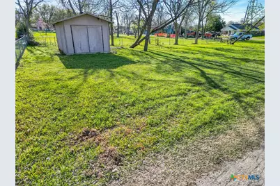 1004 E Downs Avenue, Temple, TX 76501 - Photo 7