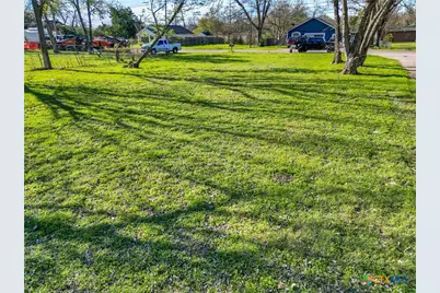 1004 E Downs Avenue, Temple, TX 76501 - Photo 9