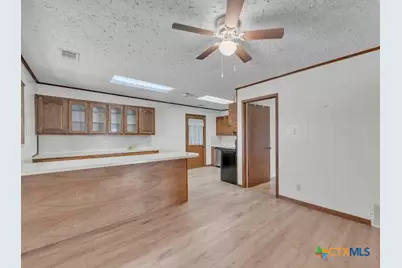 875 N Wheat Road, Belton, TX 76513 - Photo 9