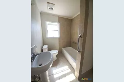 2006 N Wheeler Street, Victoria, TX 77901 - Photo 13