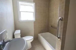 2006 N Wheeler St, Victoria, TX 77901 - Photo 13