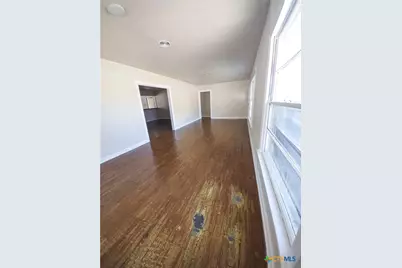 2006 N Wheeler Street, Victoria, TX 77901 - Photo 3