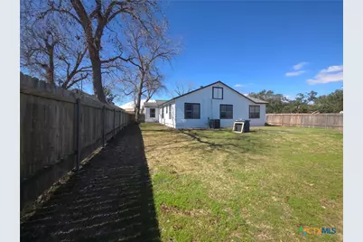 2006 N Wheeler Street, Victoria, TX 77901 - Photo 25