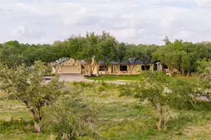 29720 Twin Creeks Dr, Bulverde, TX 78163 - Photo 3