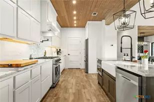 29720 Twin Creeks Dr, Bulverde, TX 78163 - Photo 15