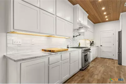 29720 Twin Creeks Drive, Bulverde, TX 78163 - Photo 17