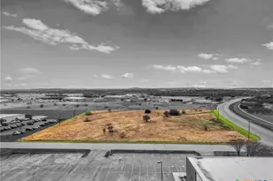 712 N Twin Creek Dr, Killeen, TX 76543 - Photo 1