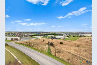 712 N Twin Creek Drive, Killeen, TX 76543 - Photo 5