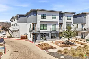 1208 N Academy Ave, New Braunfels, TX 78130 - Photo 27