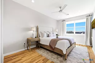 1208 N Academy Ave, New Braunfels, TX 78130 - Photo 13