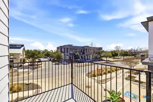 1208 N Academy Ave, New Braunfels, TX 78130 - Photo 11