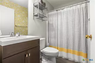 1020 N Beal St, Belton, TX 76513 - Photo 21