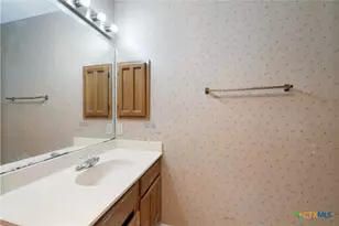 1202 Thorpe Ln, San Marcos, TX 78666 - Photo 13